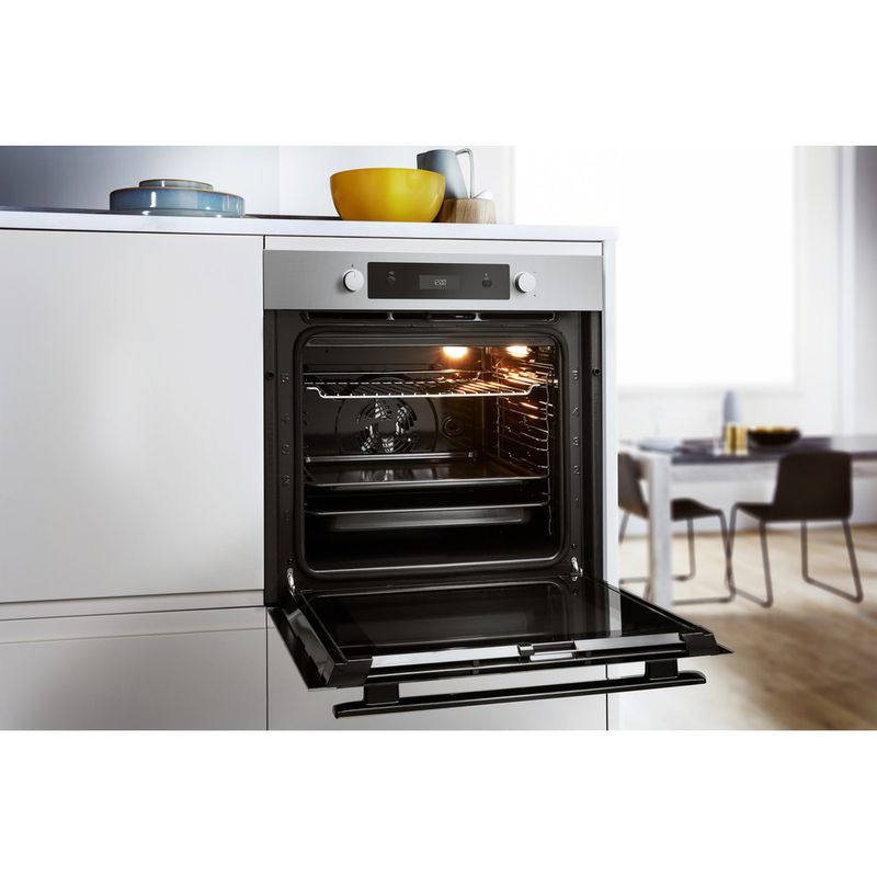 Whirlpool-Forno-Da-incasso-OAKZ9-1395-P-IX-Elettrico-A--Lifestyle-perspective-open