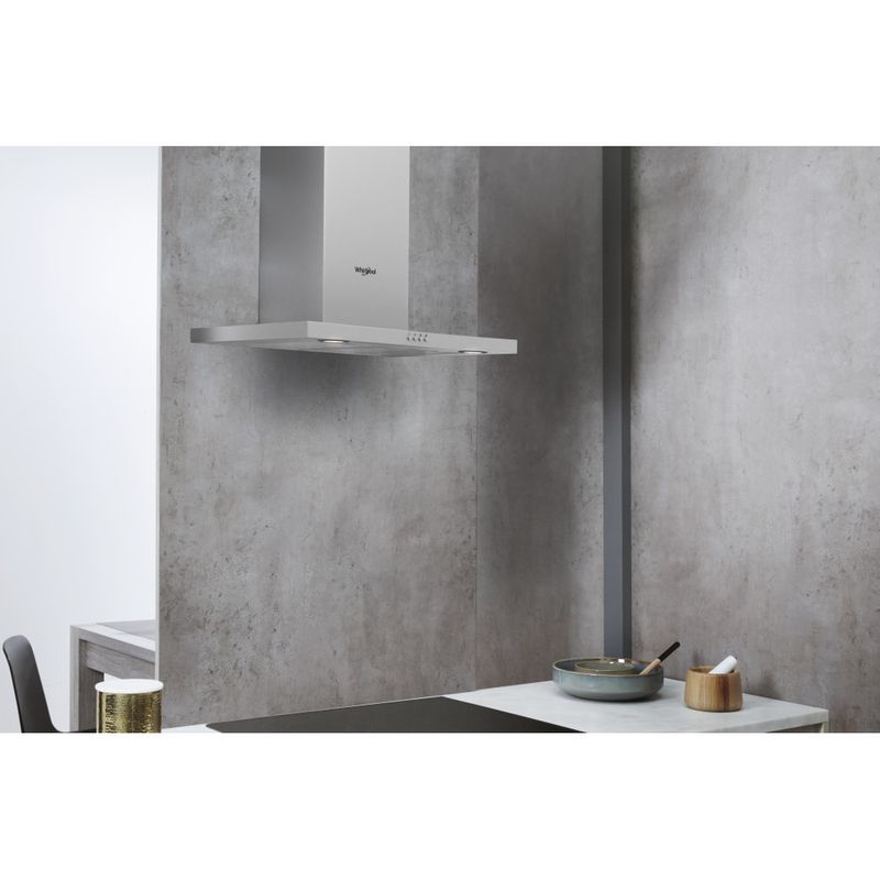 Whirlpool-Cappa-Da-incasso-AKR-558-3-IX-Inox-Montaggio-a-parete-Meccanico-Lifestyle-perspective