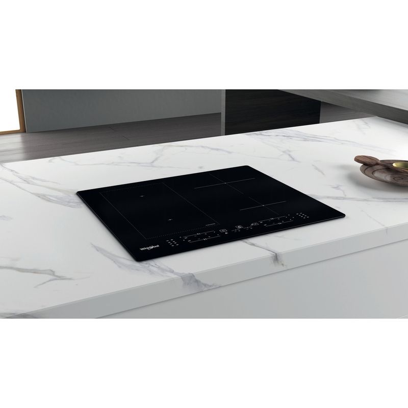 Whirlpool Piano cottura WL B3360 NE Nero Induction vitroceramic Lifestyle perspective