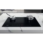 Whirlpool-Piano-cottura-WL-S3377-BF-Nero-Induction-vitroceramic-Lifestyle-frontal-top-down