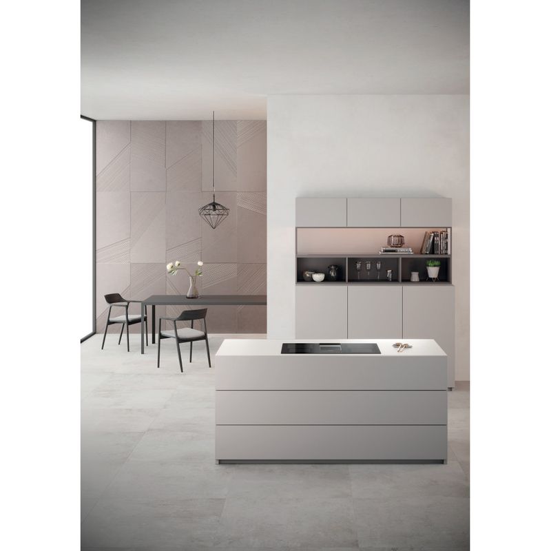 Whirlpool-Venting-cooktop-WVH-92-K-Nero-Lifestyle-frontal