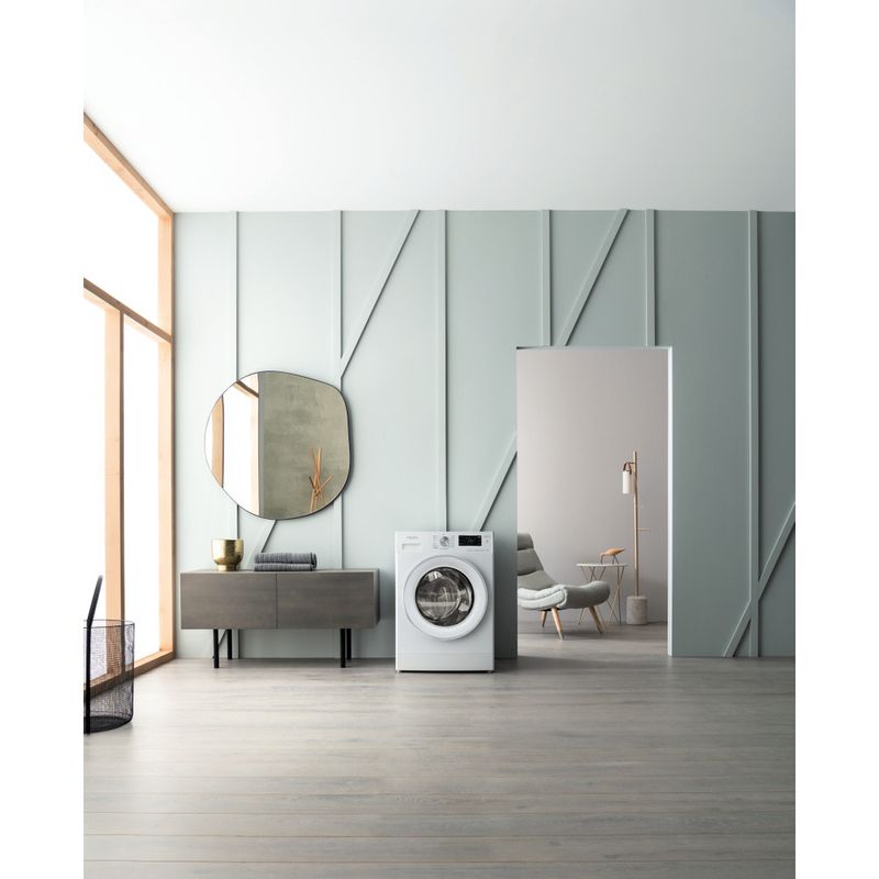 Whirlpool-Lavabiancheria-A-libera-installazione-FFB-7238-SV-IT-Bianco-Carica-frontale-D-Lifestyle-frontal