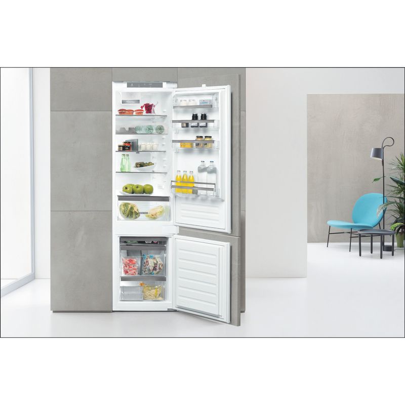 Whirlpool Combinazione Frigorifero/Congelatore Da incasso ART 9811 SF2 Bianco 2 porte Lifestyle frontal open