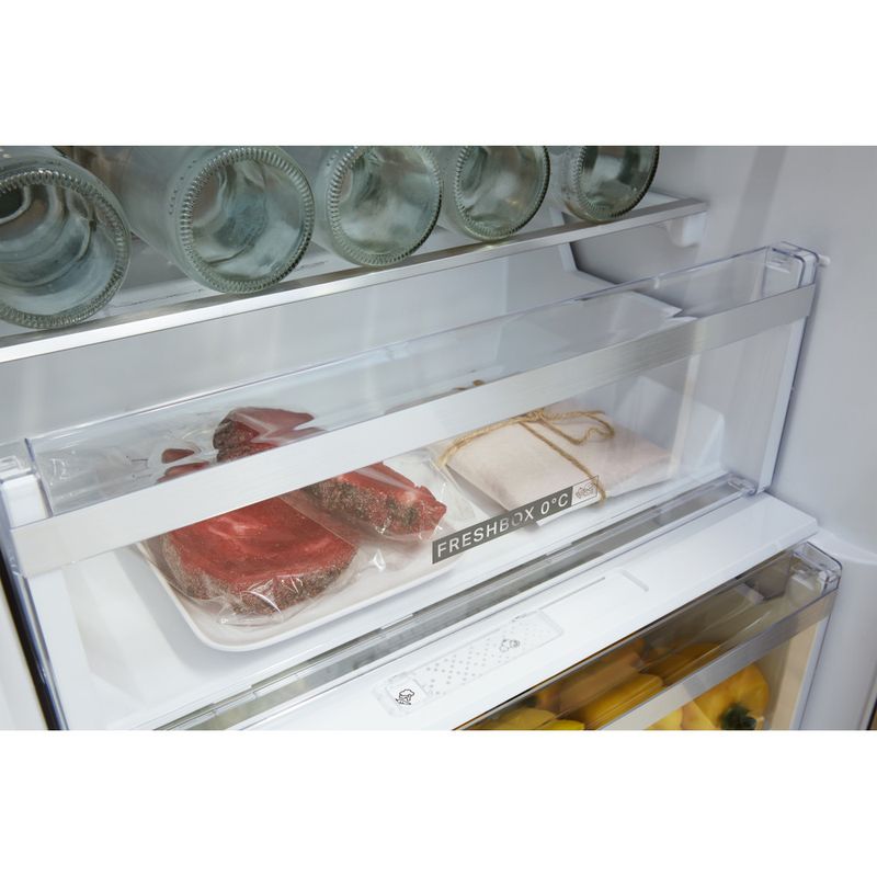 Whirlpool-Combinazione-Frigorifero-Congelatore-A-libera-installazione-W7-931T-OX-Optic-Inox-2-porte-Lifestyle-detail