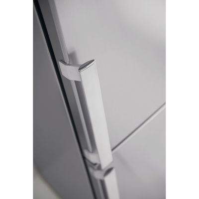 Whirlpool-Combinazione-Frigorifero-Congelatore-A-libera-installazione-WB70E-972-X-Optic-Inox-2-porte-Lifestyle-detail