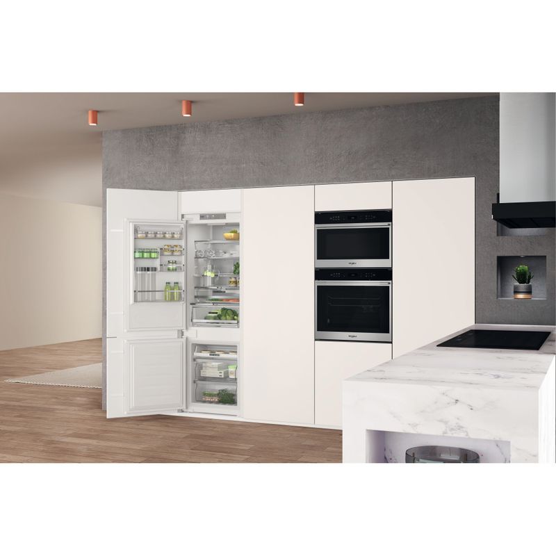 Whirlpool Combinazione Frigorifero/Congelatore Da incasso WHC18 T573 Bianco 2 porte Lifestyle perspective open