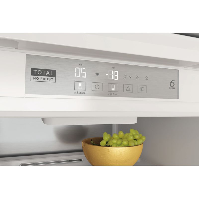 Whirlpool Combinazione Frigorifero/Congelatore Da incasso WHC18 T573 Bianco 2 porte Control panel
