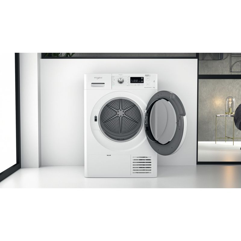 Whirlpool-Asciugabiancheria-FFT-M11-82-IT-Bianco-Lifestyle-frontal-open