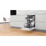 Whirlpool-Lavastoviglie-Da-incasso-WSIC-3M17-Totalmente-integrato-F-Lifestyle-perspective-open