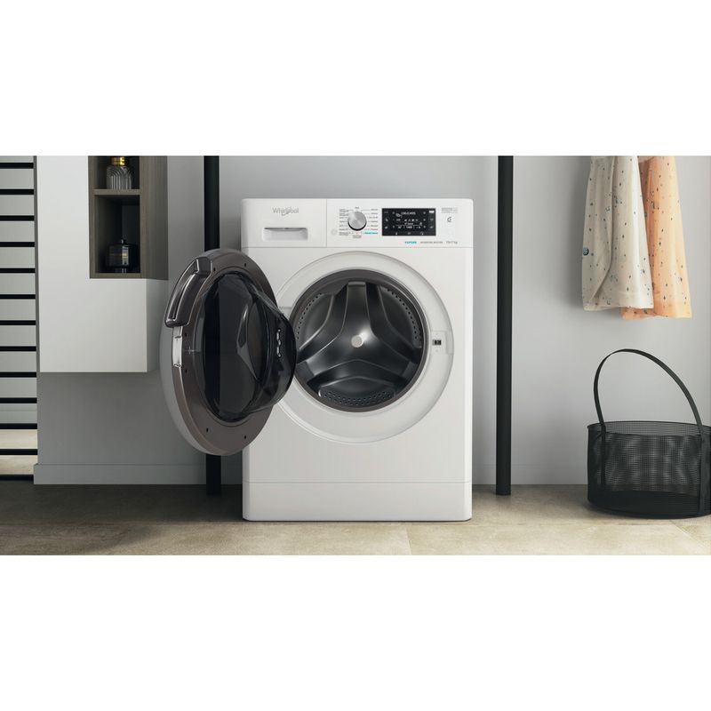 Whirlpool-Lavasciugabiancheria-A-libera-installazione-FFWDD-107436-BSV-IT-Bianco-Carica-frontale-Lifestyle-frontal-open