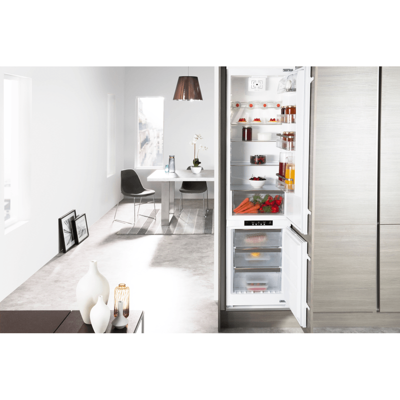 Whirlpool-Combinazione-Frigorifero-Congelatore-Da-incasso-ART-963-A--NF-Bianco-2-porte-Lifestyle-frontal-open