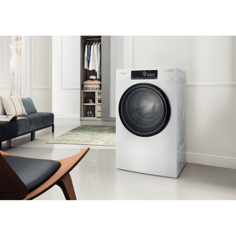 Whirlpool-Lavabiancheria-A-libera-installazione-FSCR12443-Bianco-Carica-frontale-A----Lifestyle-perspective