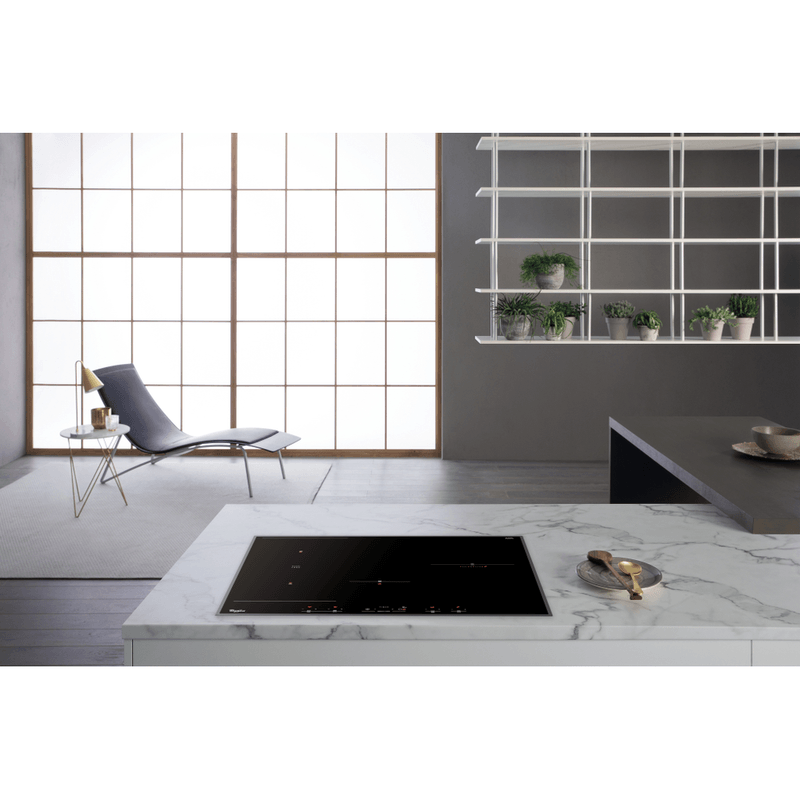 Whirlpool-Piano-cottura-ACM-938-BA-Nero-Induction-vitroceramic-Lifestyle-frontal-top-down