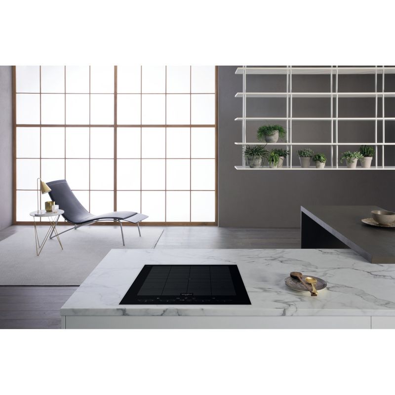 Whirlpool Piano cottura SMO 658C/NE Nero Induction vitroceramic Lifestyle frontal top down