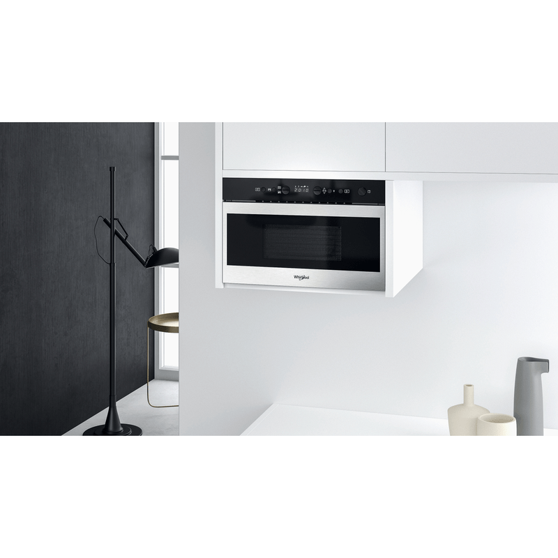 Whirlpool-Microonde-Da-incasso-W7-MN820-Stainless-Steel-Elettronico-22-Solo-microonde-750-Lifestyle-perspective