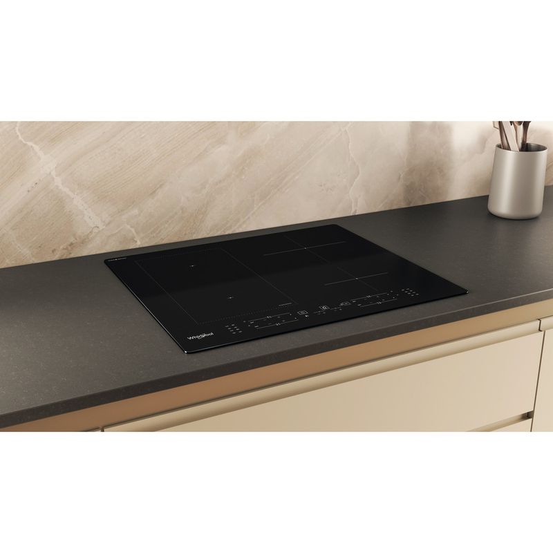 Whirlpool Piano cottura WL B4060 CPNE Nero Induction vitroceramic Lifestyle perspective