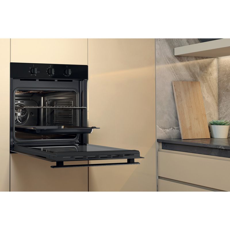 Whirlpool Forno Da incasso OMR35HR0B Elettrico A Lifestyle perspective open