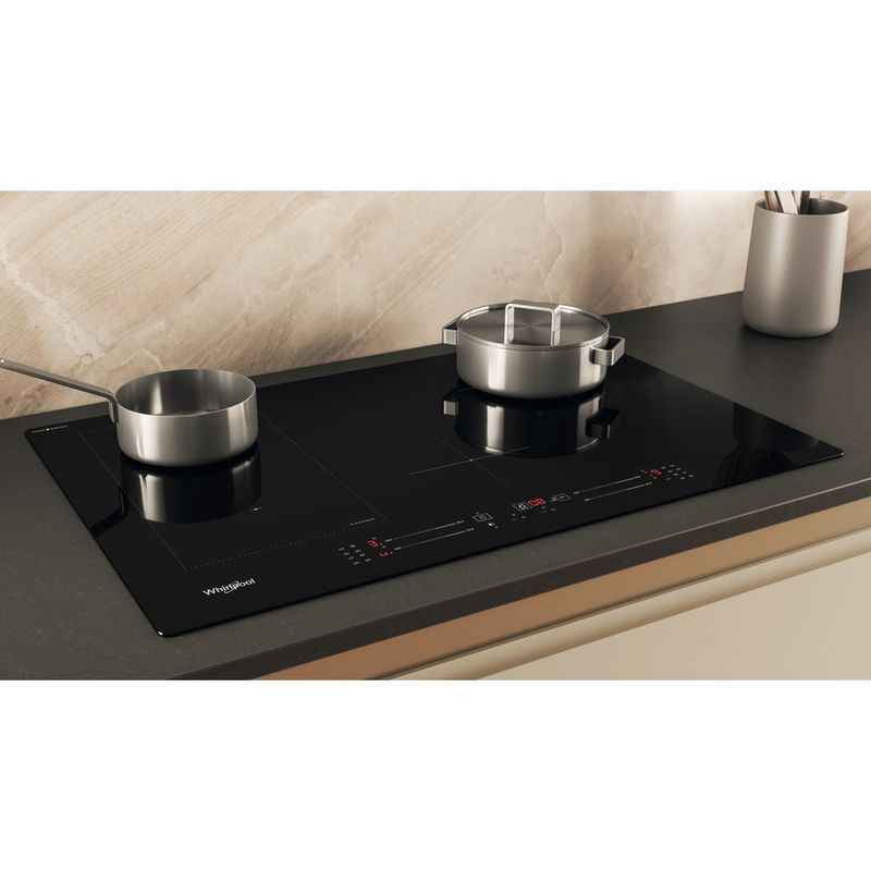 Whirlpool Piano cottura WL S2177 CPNE Nero Induction vitroceramic Lifestyle perspective