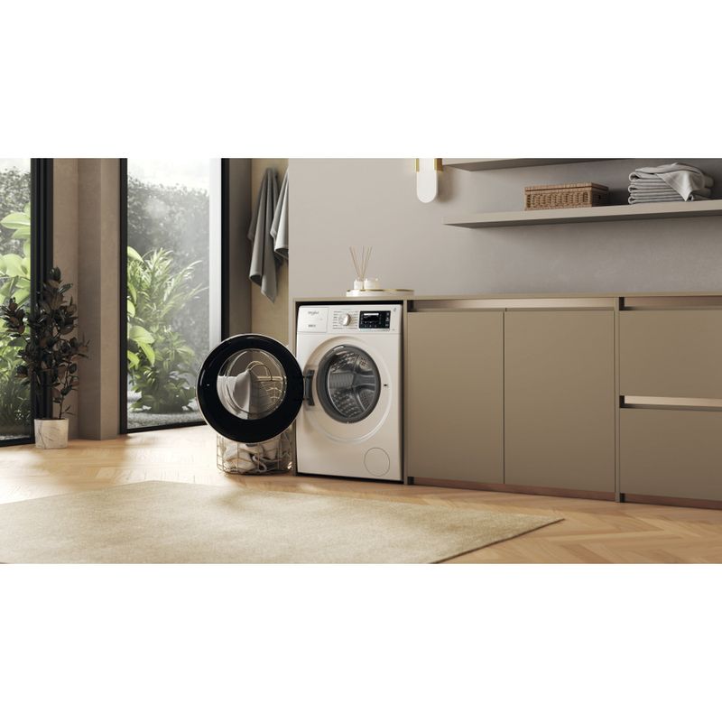 Whirlpool Lavabiancheria A libera installazione W8 99AD SILENCE IT Bianco Carica frontale A Lifestyle perspective open