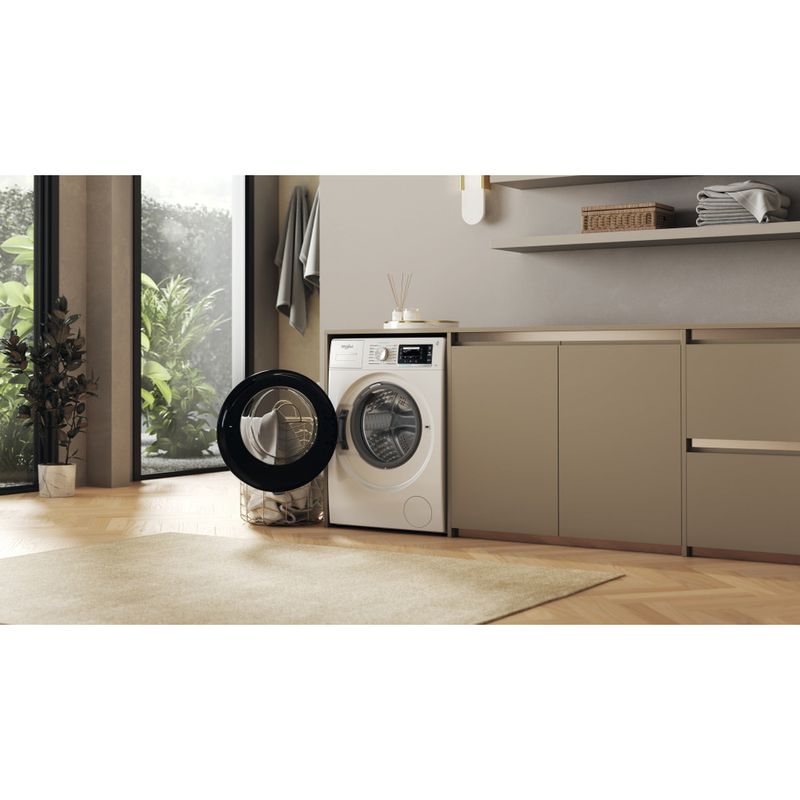 Whirlpool Lavabiancheria A libera installazione W7X 89 SILENCE IT Bianco Carica frontale A Lifestyle perspective open