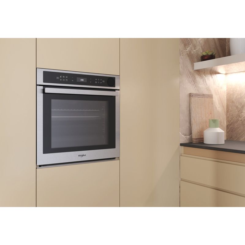 Whirlpool-Forno-Da-incasso-AKZ9S-8271-IX-Elettrico-A--Lifestyle-perspective