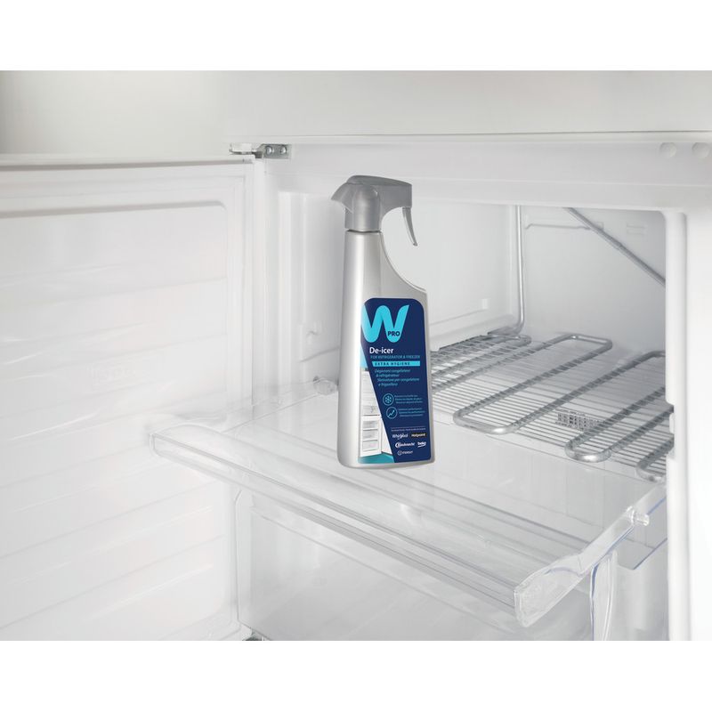Whirlpool COOLING DEF102 Lifestyle perspective