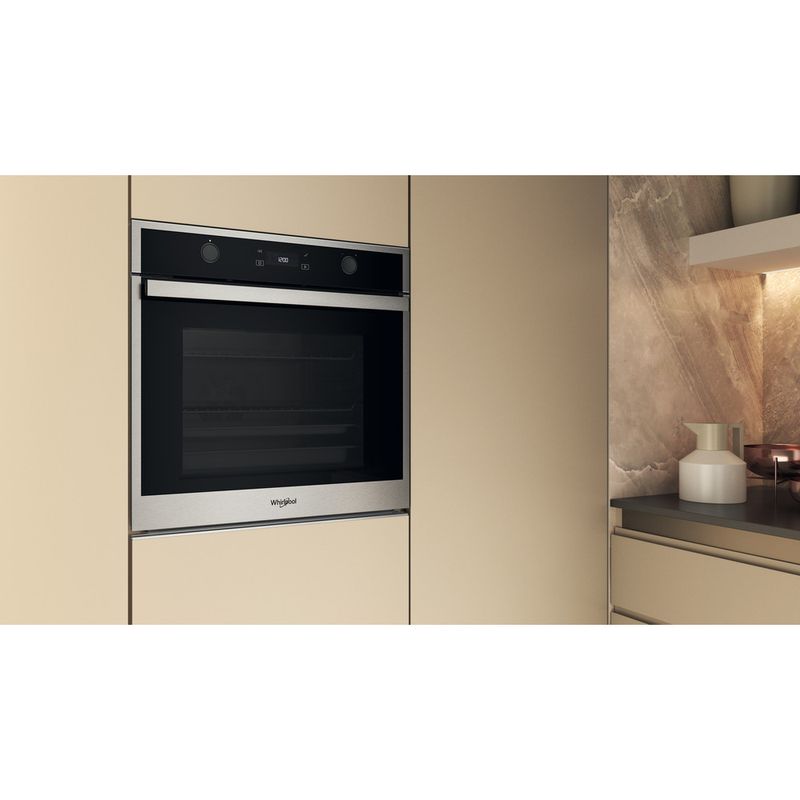 Whirlpool-Forno-Da-incasso-WOI68HU0SXA-Elettrico-A--Lifestyle-perspective
