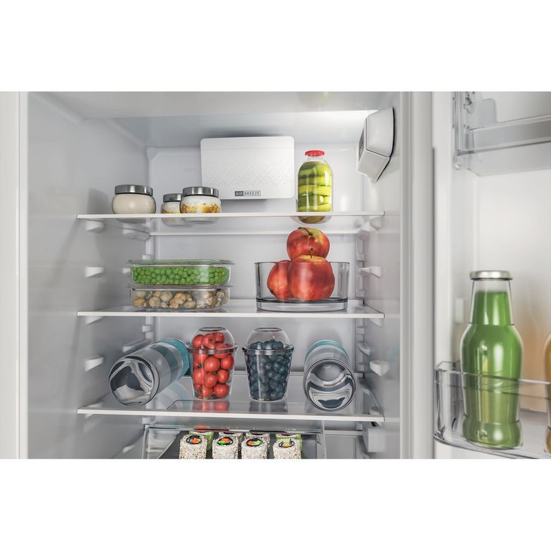 Whirlpool Combinazione Frigorifero/Congelatore Da incasso WHC18D011B1 Bianco 2 porte Lifestyle detail