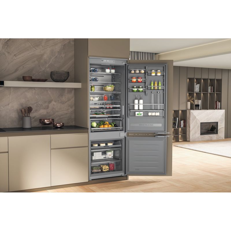 Whirlpool-Combinazione-Frigorifero-Congelatore-Da-incasso-WH-SP70-T262-P-Grigio-2-porte-Lifestyle-perspective-open