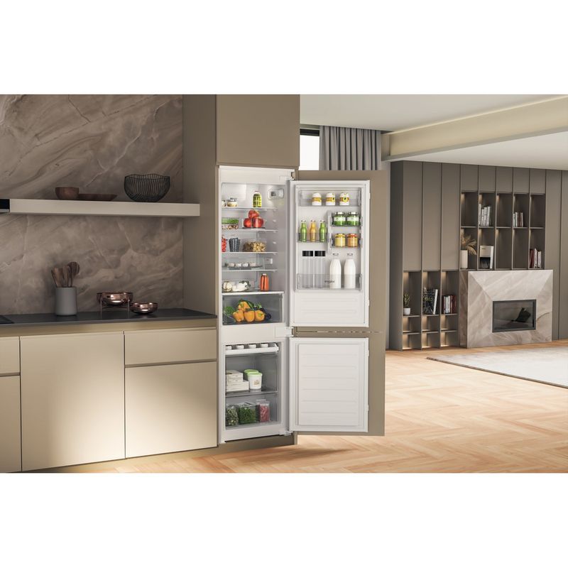 Whirlpool-Combinazione-Frigorifero-Congelatore-Da-incasso-WHC18D011A2-Bianco-2-porte-Lifestyle-perspective-open