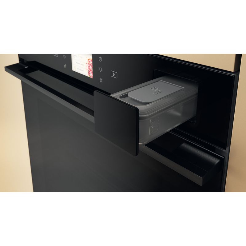 Whirlpool-Forno-Da-incasso-WOI9P8HT2SBA-Elettrico-A---Lifestyle-detail