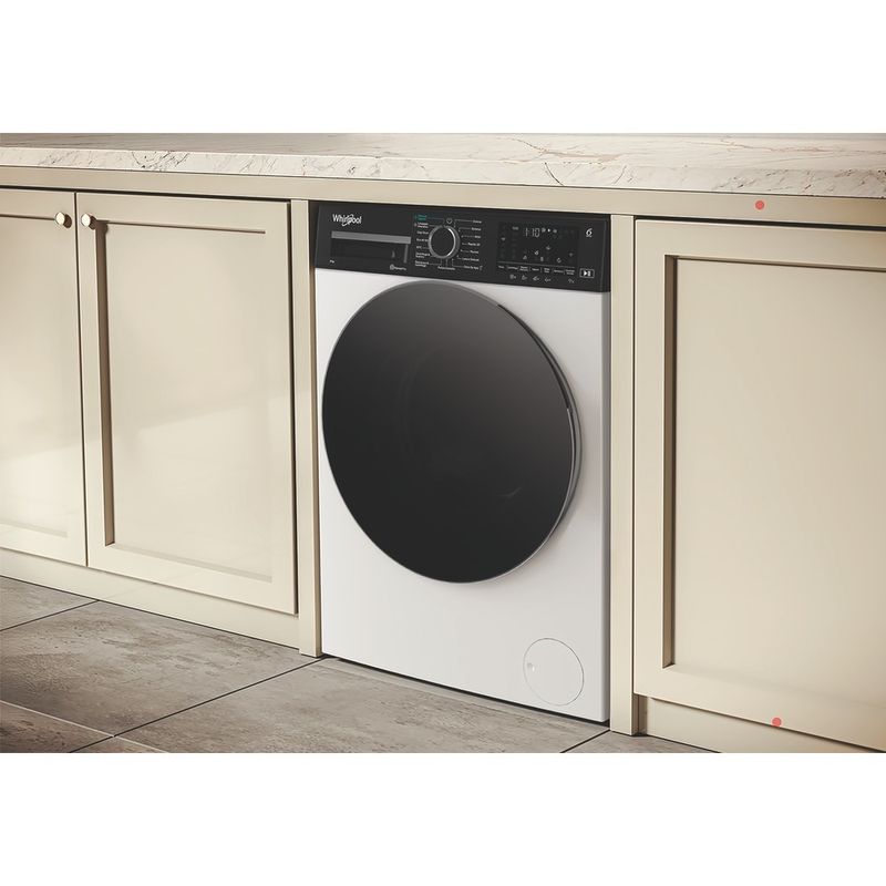 Whirlpool-Lavabiancheria-A-libera-installazione-WAM-862WBC-IT-Bianco-Carica-frontale-A-Lifestyle-perspective